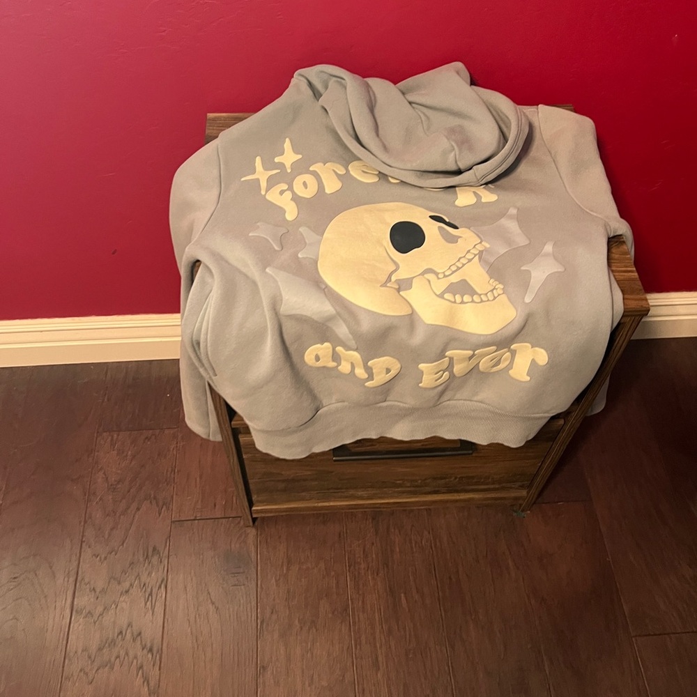 PacSun Gray Hoodie with Skull Design